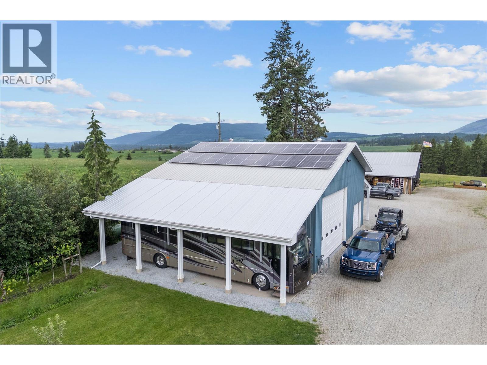 4911 Malpass Road, Armstrong, British Columbia  V4Y 0V5 - Photo 11 - 10385483