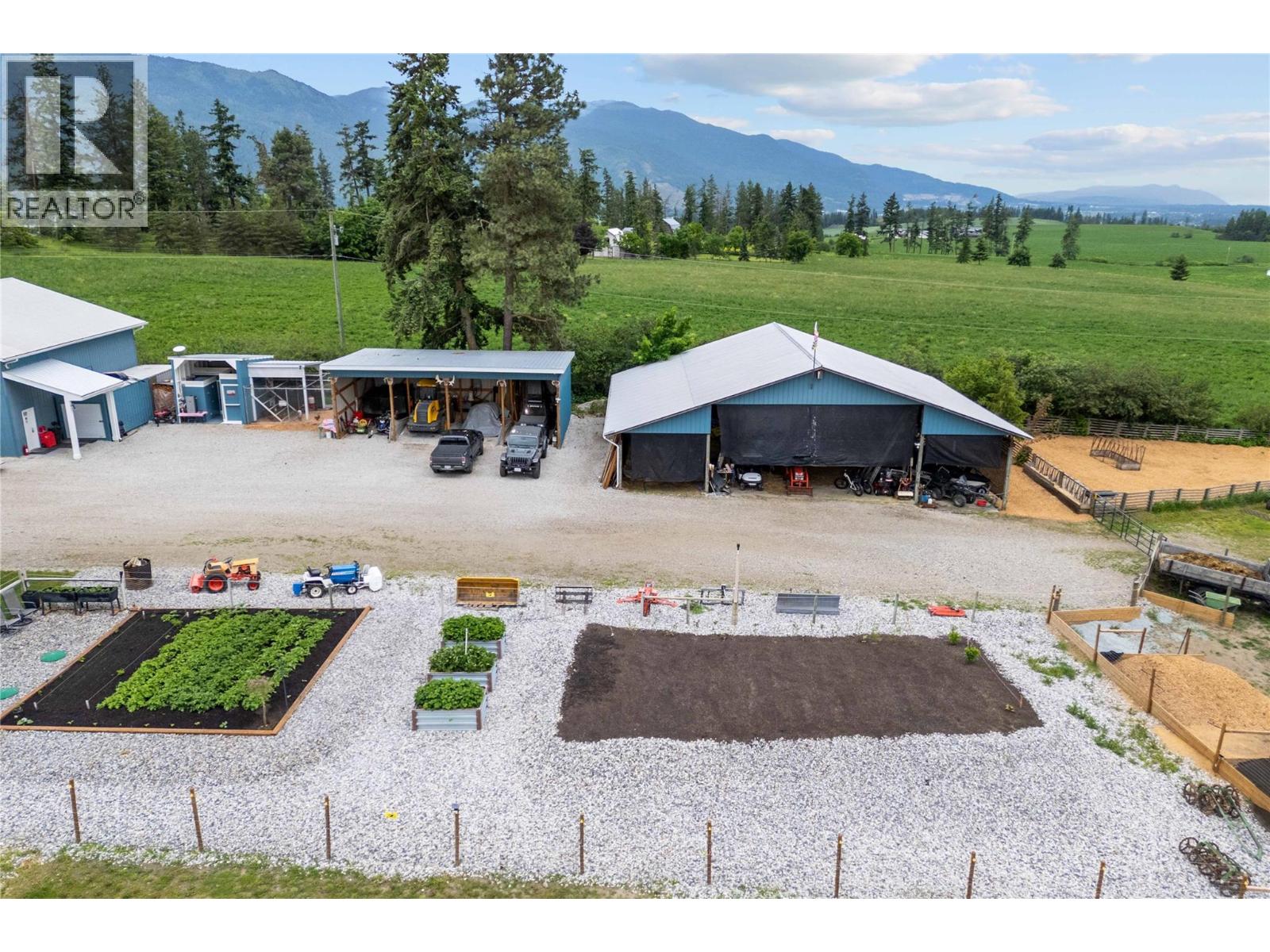 4911 Malpass Road, Armstrong, British Columbia  V4Y 0V5 - Photo 12 - 10385483