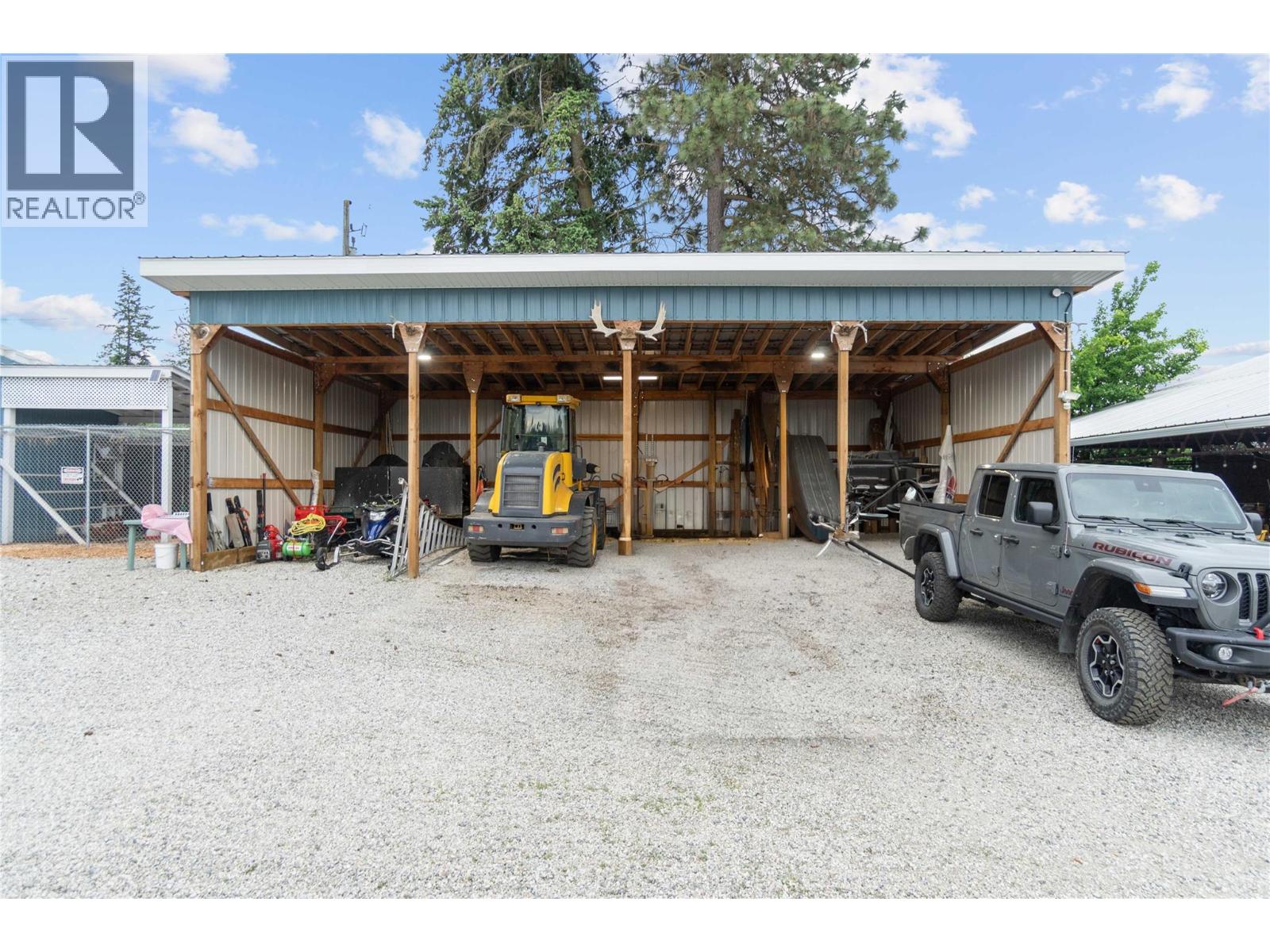 4911 Malpass Road, Armstrong, British Columbia  V4Y 0V5 - Photo 13 - 10385483