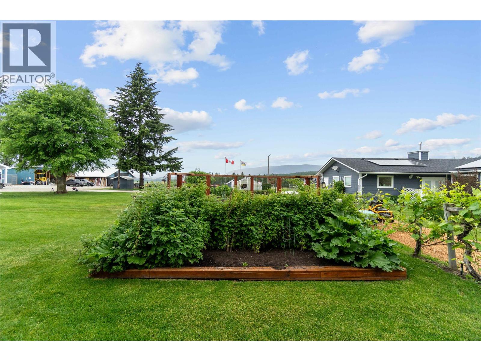 4911 Malpass Road, Armstrong, British Columbia  V4Y 0V5 - Photo 65 - 10385483