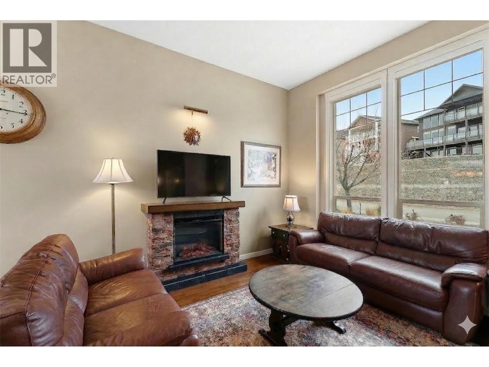 1872 Red Tail Crescent, Kamloops, British Columbia  V2B 8S9 - Photo 12 - 10385614