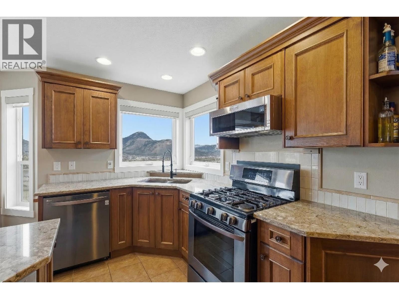 1872 Red Tail Crescent, Kamloops, British Columbia  V2B 8S9 - Photo 25 - 10385614
