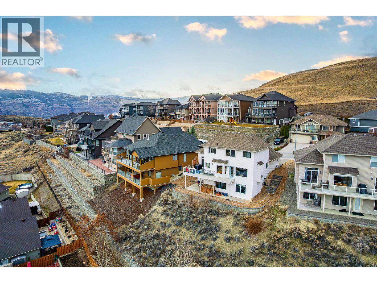1872 Red Tail Crescent, Kamloops, British Columbia  V2B 8S9 - Photo 74 - 10385614