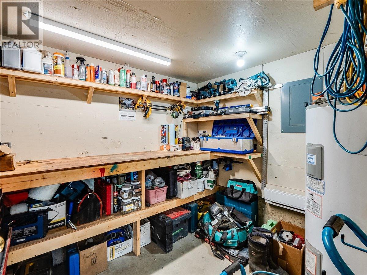6810 & 6814 Brooks Road, Appledale, British Columbia  V0G 2J0 - Photo 58 - 10384102