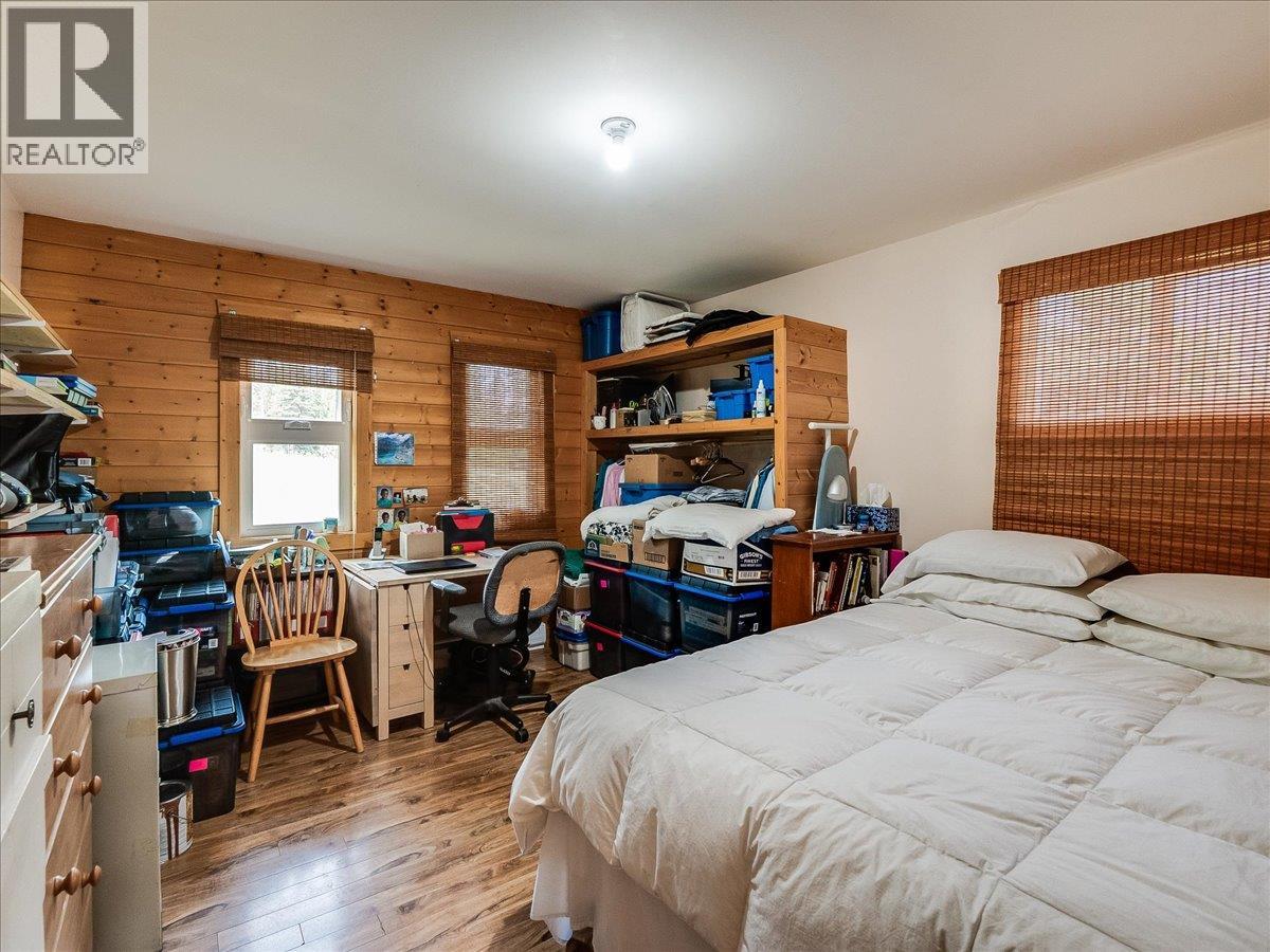 6810 & 6814 Brooks Road, Appledale, British Columbia  V0G 2J0 - Photo 69 - 10384102