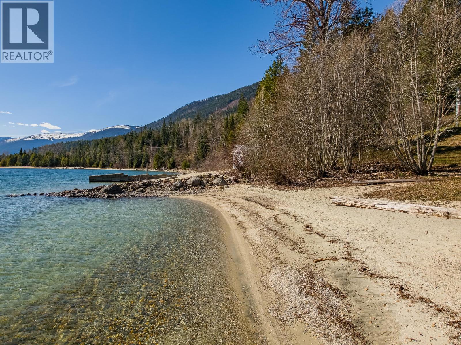 5916 Highway 3a Highway, Balfour, British Columbia  V2Y 1M2 - Photo 11 - 10385252