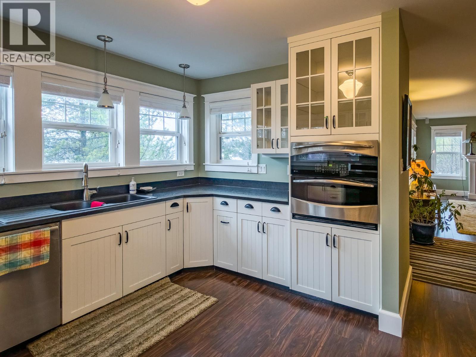 5916 Highway 3a Highway, Balfour, British Columbia  V2Y 1M2 - Photo 21 - 10385252