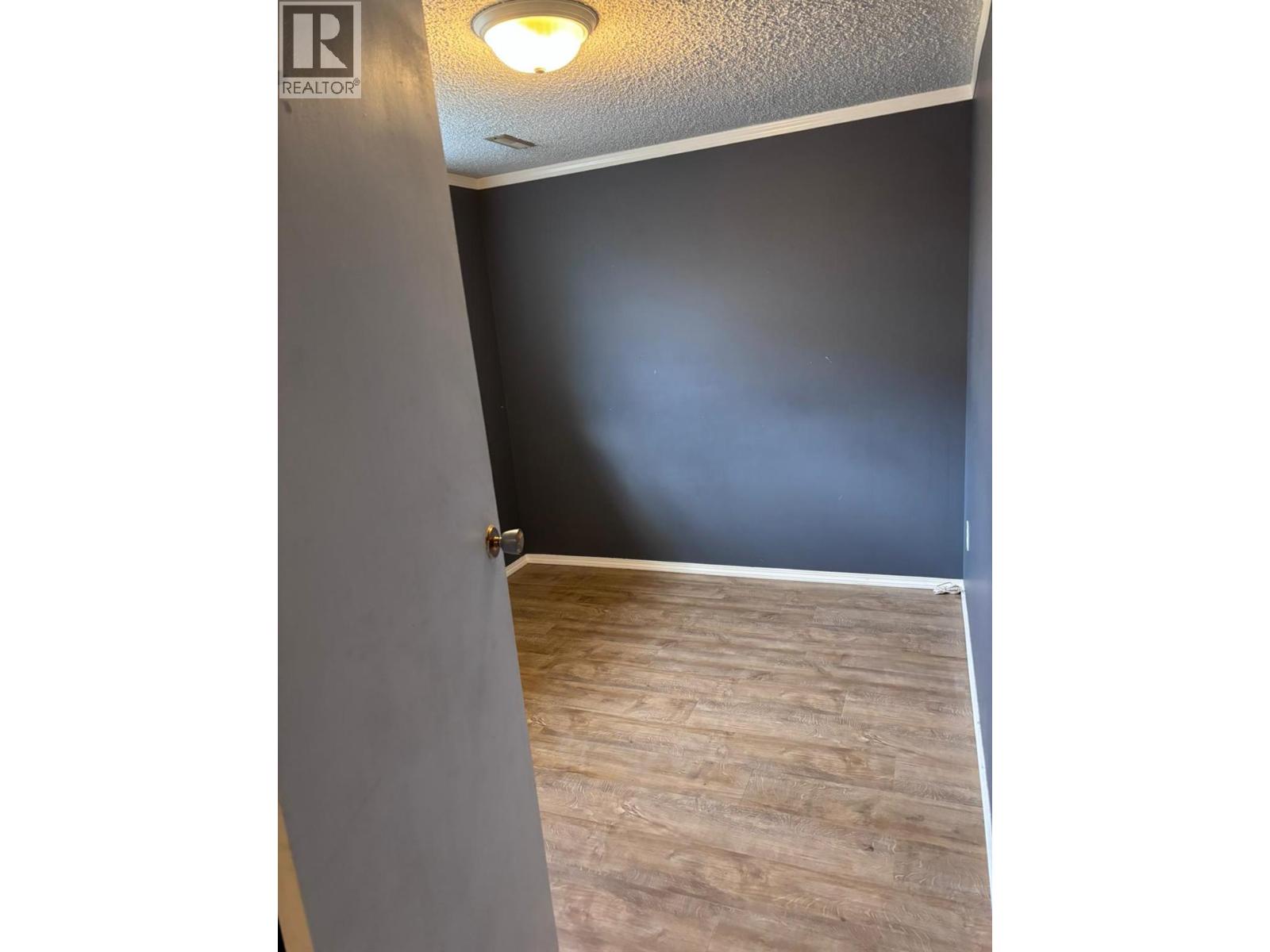 1213 10th Avenue S, Cranbrook, British Columbia  V1C 2N7 - Photo 33 - 10385587