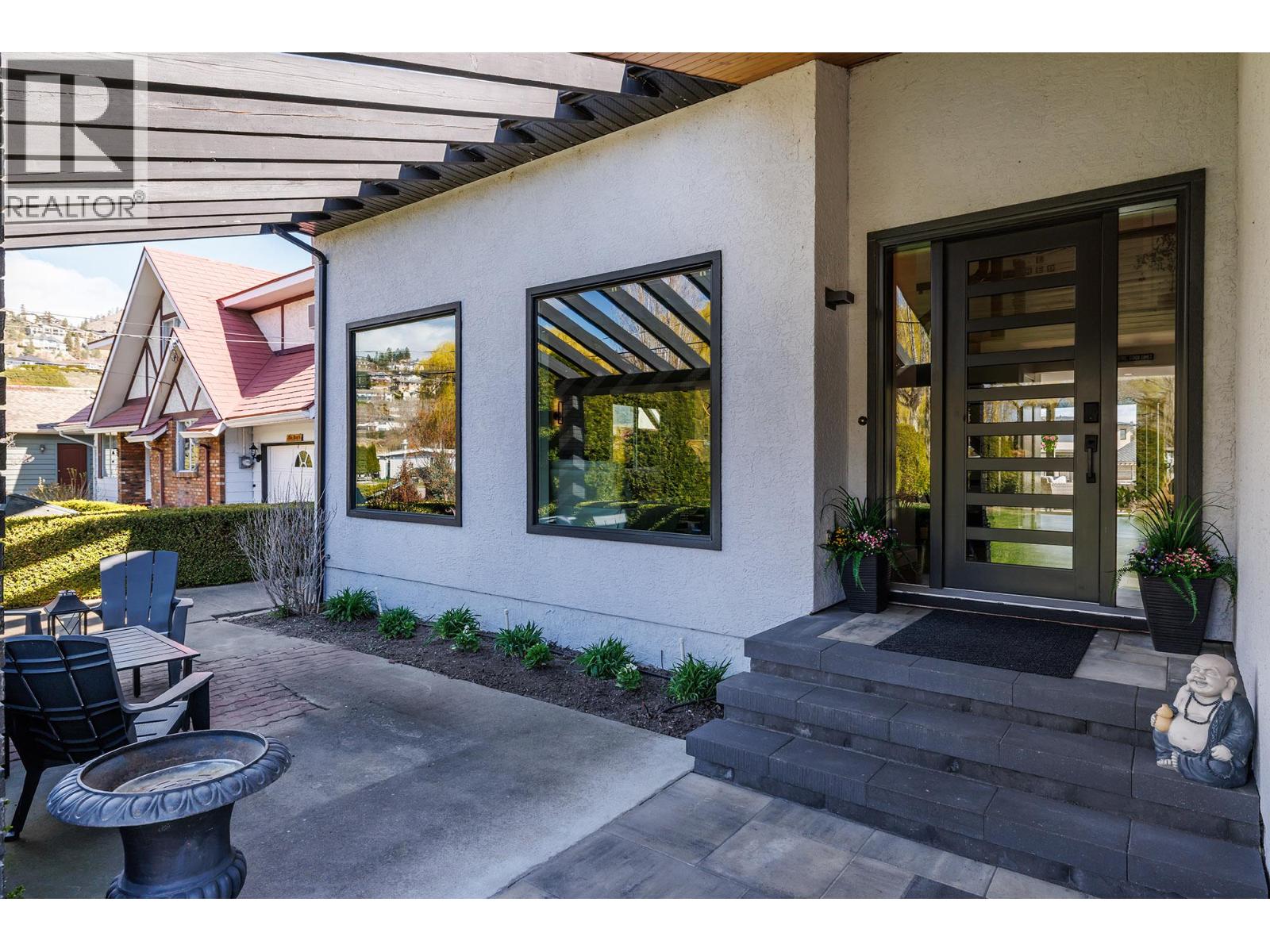 1404 Green Bay Road, West Kelowna, British Columbia  V4T 2B8 - Photo 3 - 10385525