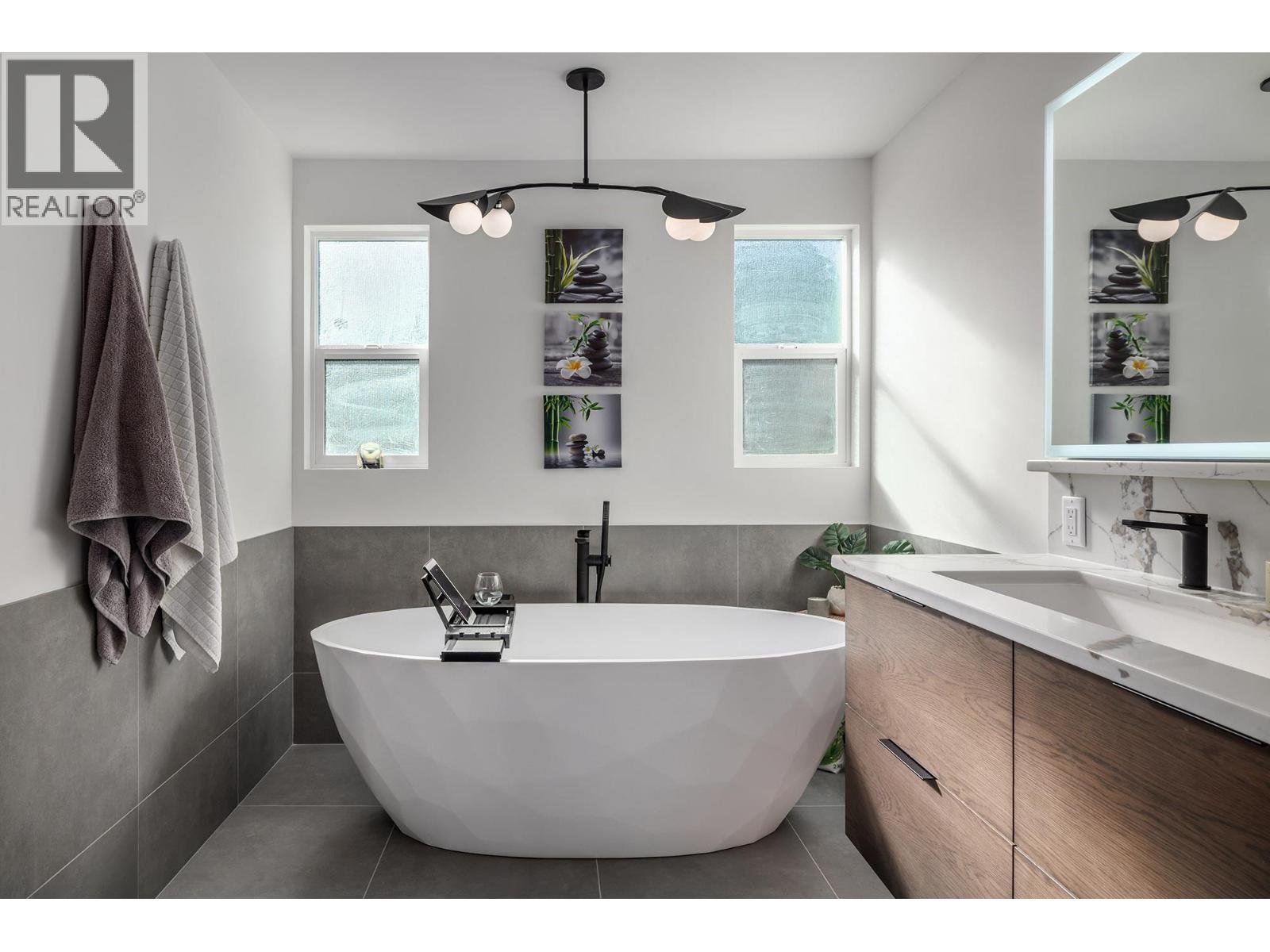 1404 Green Bay Road, West Kelowna, British Columbia  V4T 2B8 - Photo 30 - 10385525