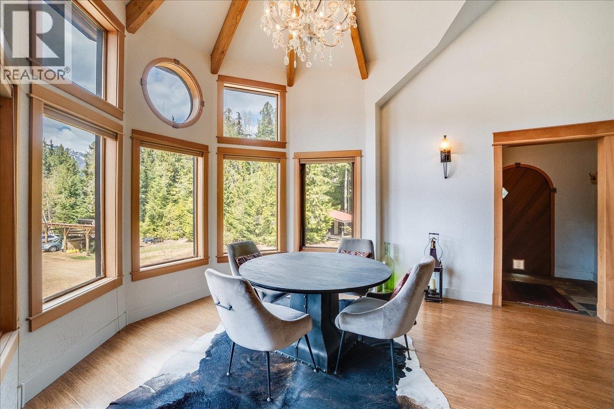 8751 6 Highway, Silverton, British Columbia  V9G 1S0 - Photo 12 - 10385120