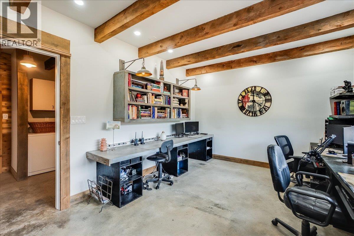 8751 6 Highway, Silverton, British Columbia  V9G 1S0 - Photo 50 - 10385120