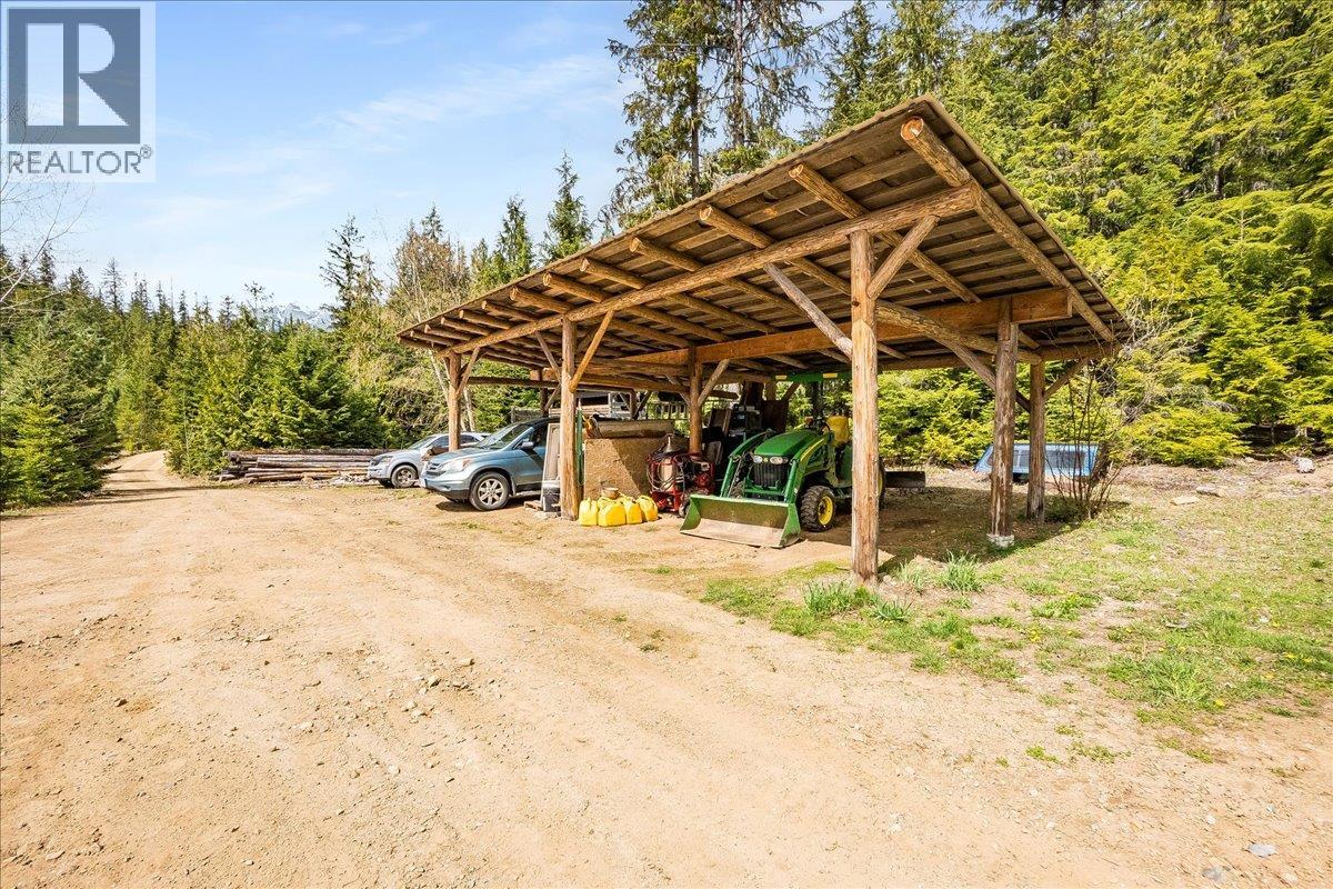 8751 6 Highway, Silverton, British Columbia  V9G 1S0 - Photo 65 - 10385120