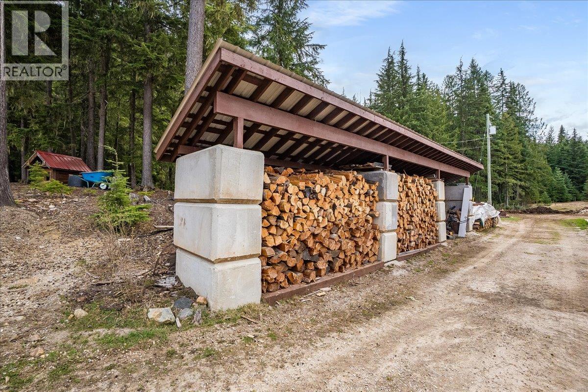 8751 6 Highway, Silverton, British Columbia  V9G 1S0 - Photo 66 - 10385120