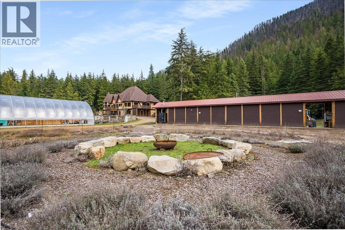 8751 6 Highway, Silverton, British Columbia  V9G 1S0 - Photo 70 - 10385120