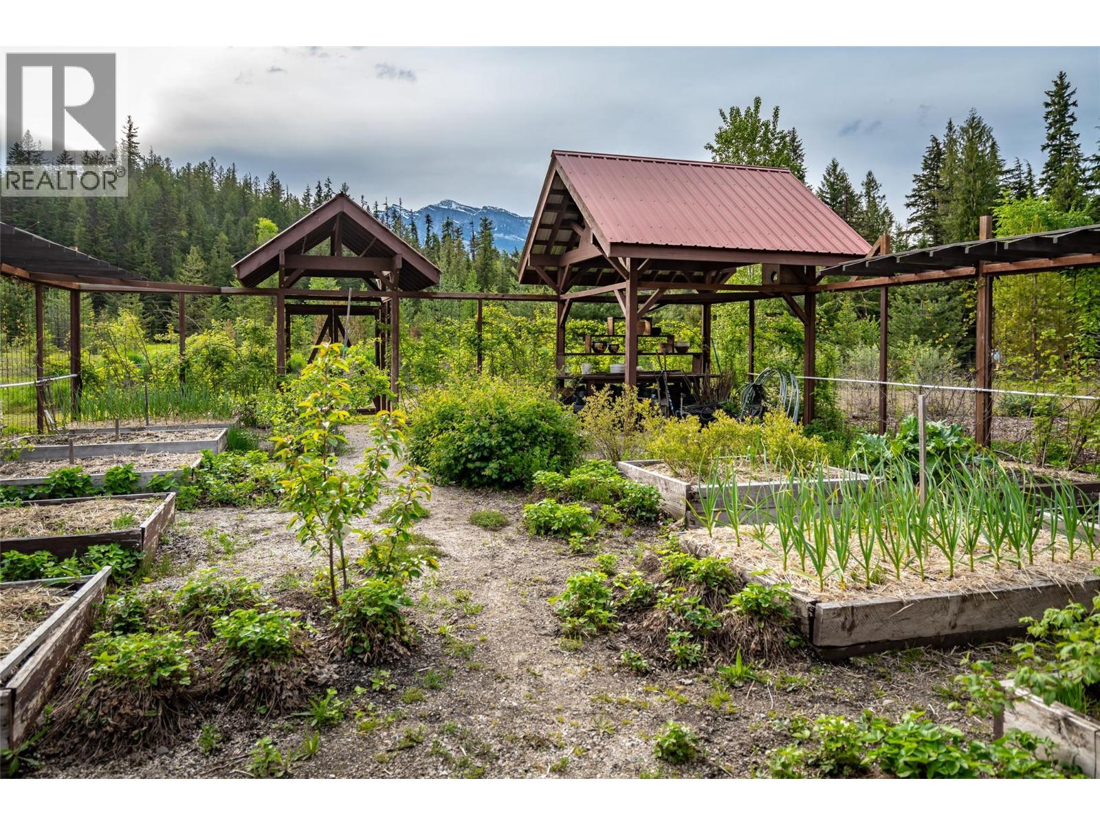 8751 6 Highway, Silverton, British Columbia  V9G 1S0 - Photo 73 - 10385120