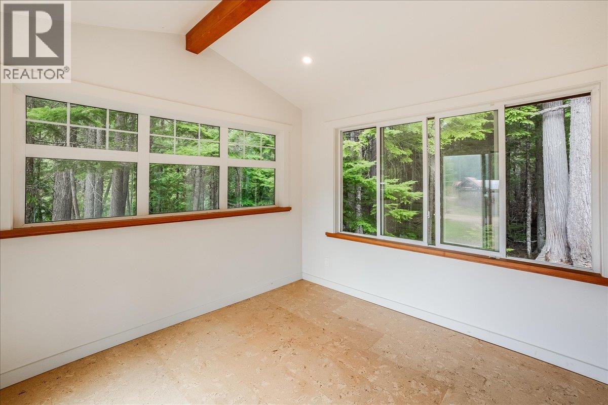 8751 6 Highway, Silverton, British Columbia  V9G 1S0 - Photo 84 - 10385120