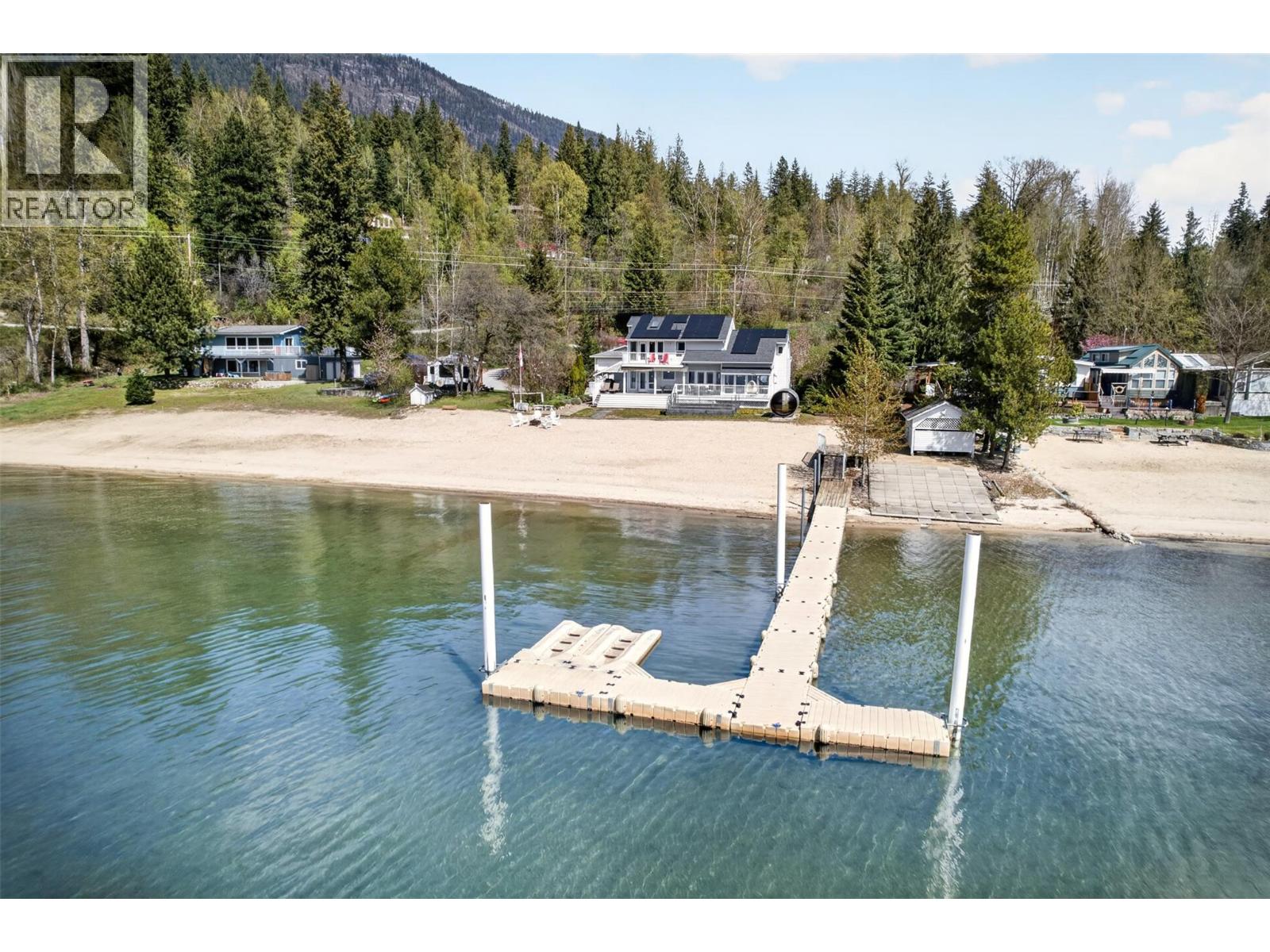 4570 3A Highway, nelson, British Columbia