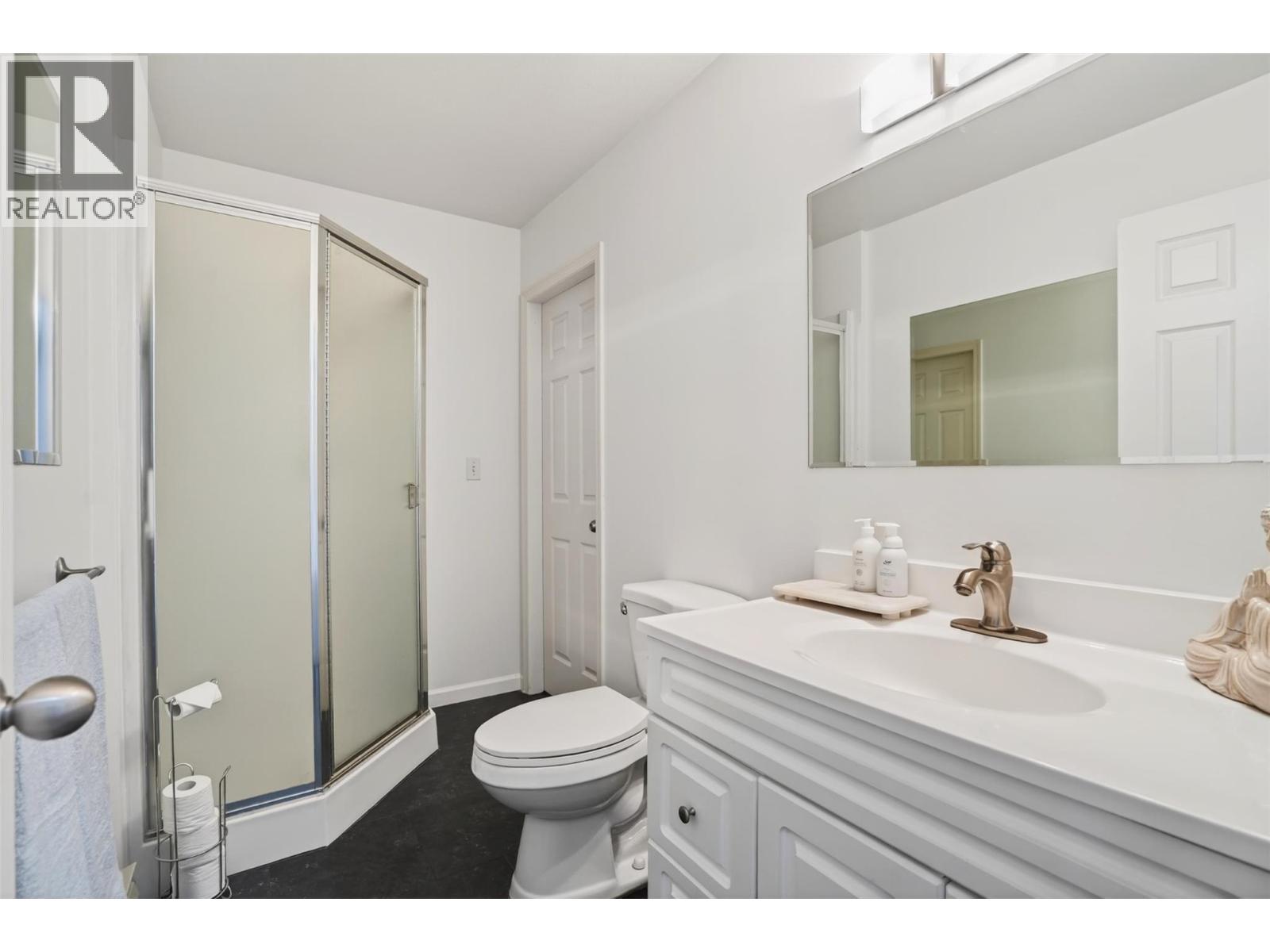 4570 3a Highway, Nelson, British Columbia  V1L 6N3 - Photo 27 - 10381437