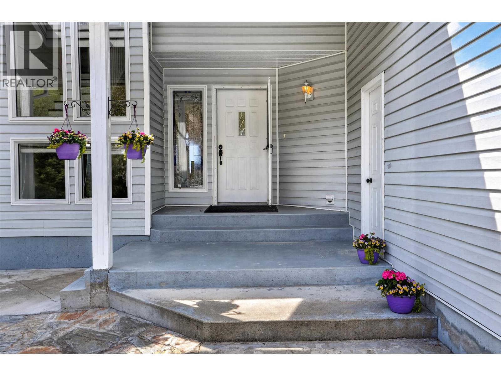 4570 3a Highway, Nelson, British Columbia  V1L 6N3 - Photo 48 - 10381437