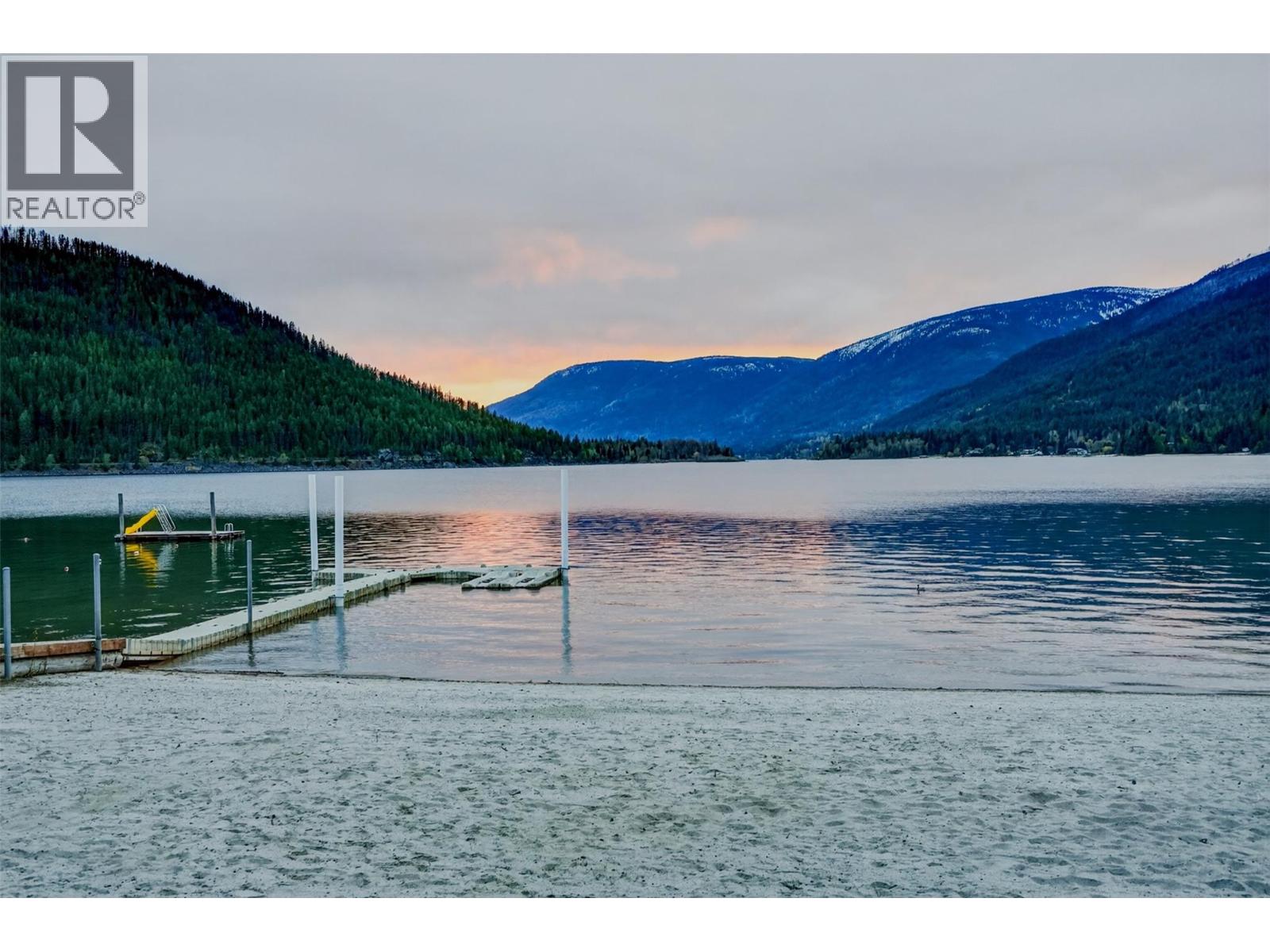 4570 3a Highway, Nelson, British Columbia  V1L 6N3 - Photo 69 - 10381437