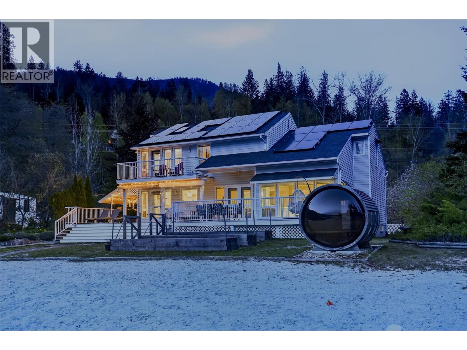 4570 3a Highway, Nelson, British Columbia  V1L 6N3 - Photo 77 - 10381437