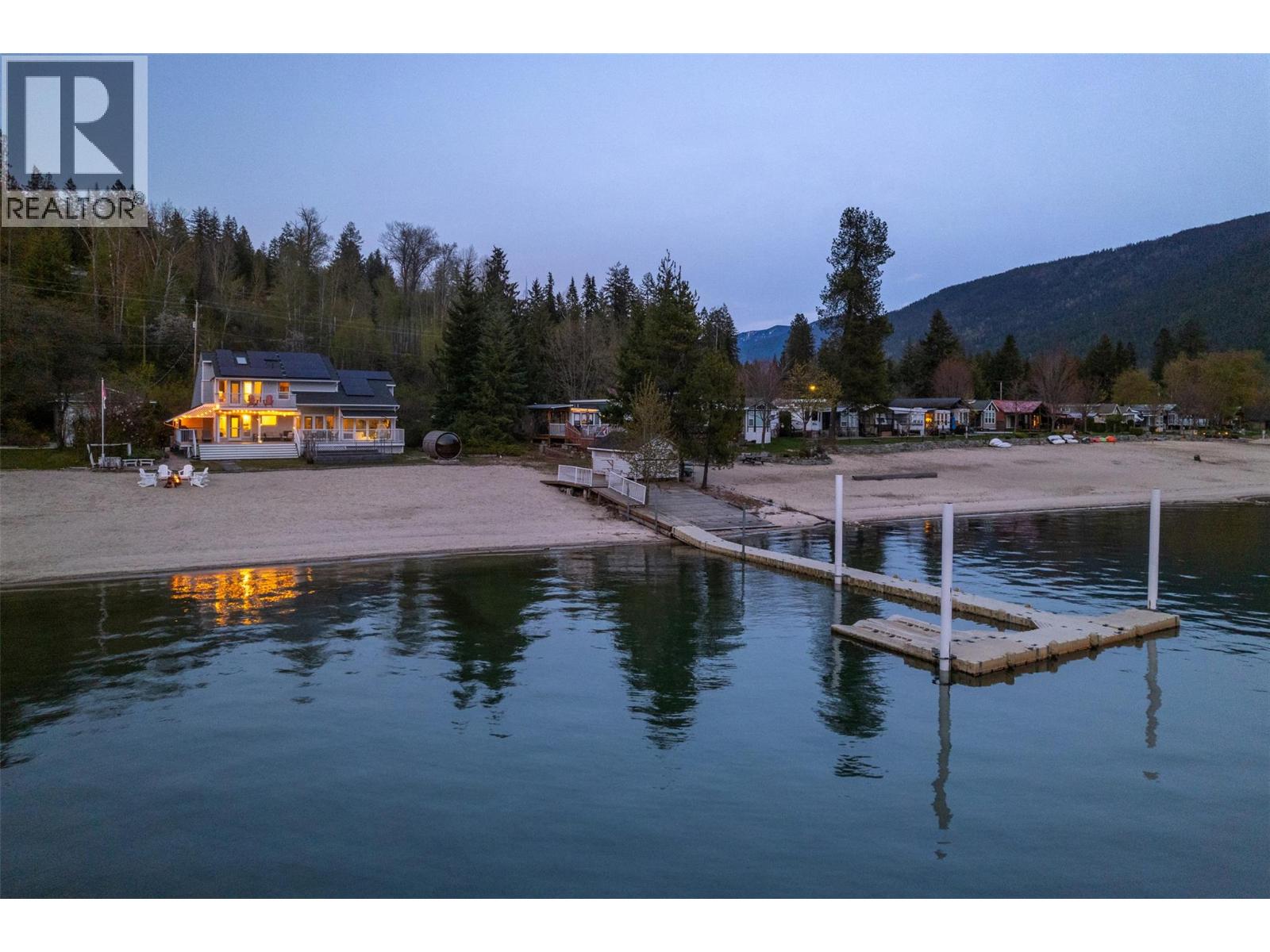 4570 3a Highway, Nelson, British Columbia  V1L 6N3 - Photo 81 - 10381437