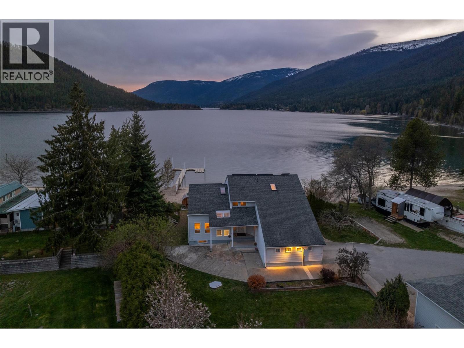 4570 3a Highway, Nelson, British Columbia  V1L 6N3 - Photo 82 - 10381437