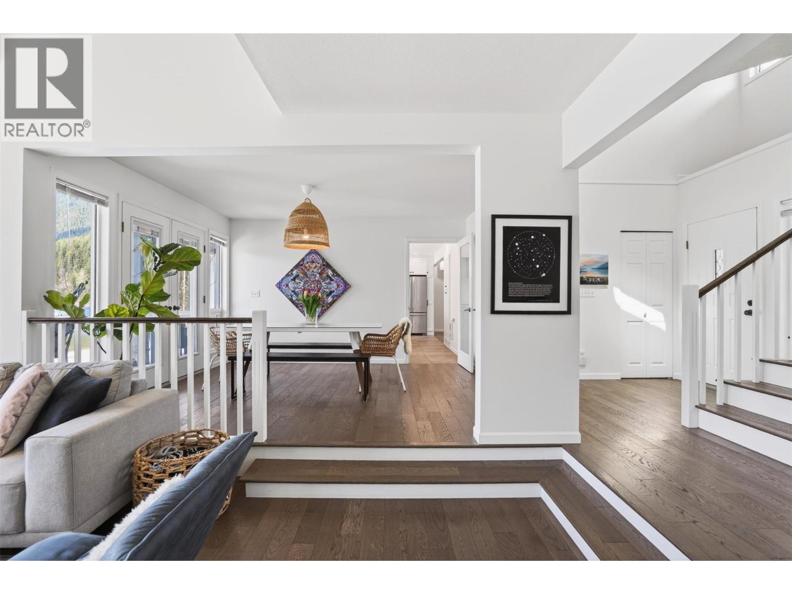 4570 3a Highway, Nelson, British Columbia  V1L 6N3 - Photo 9 - 10381437