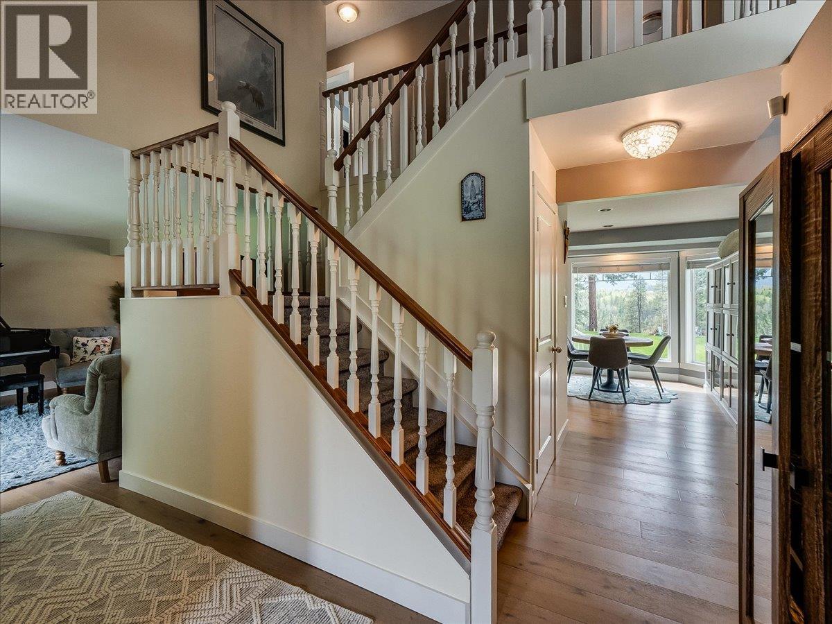 148 100th Street, Castlegar, British Columbia  V1N 3C5 - Photo 38 - 10385327