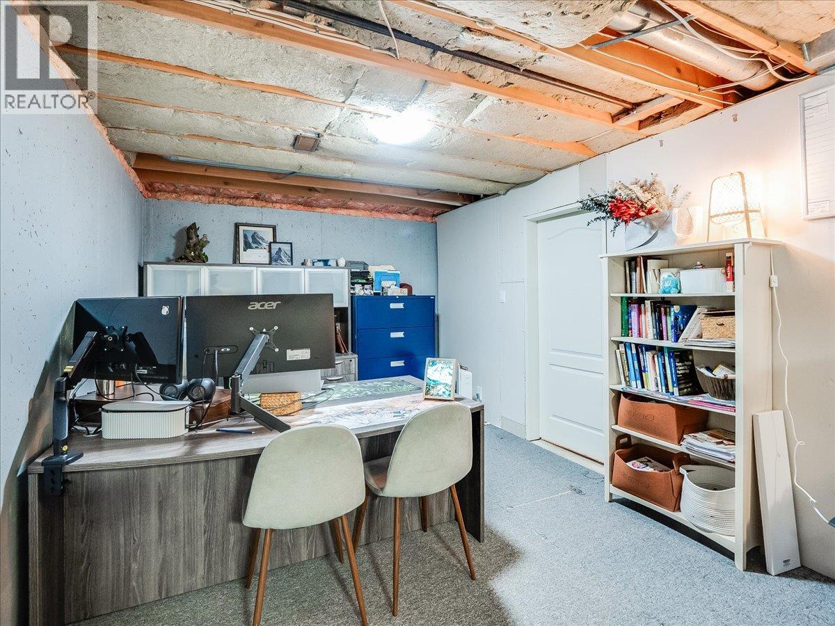 148 100th Street, Castlegar, British Columbia  V1N 3C5 - Photo 48 - 10385327