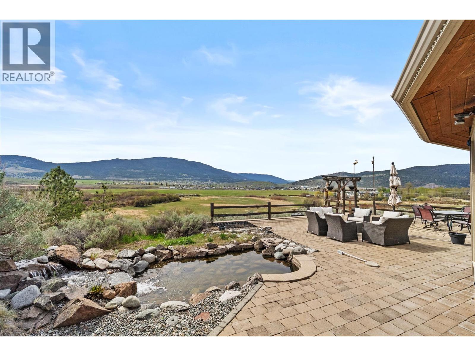 2414 Spring Bank Avenue, Merritt, British Columbia  V1K 1S1 - Photo 27 - 10384511