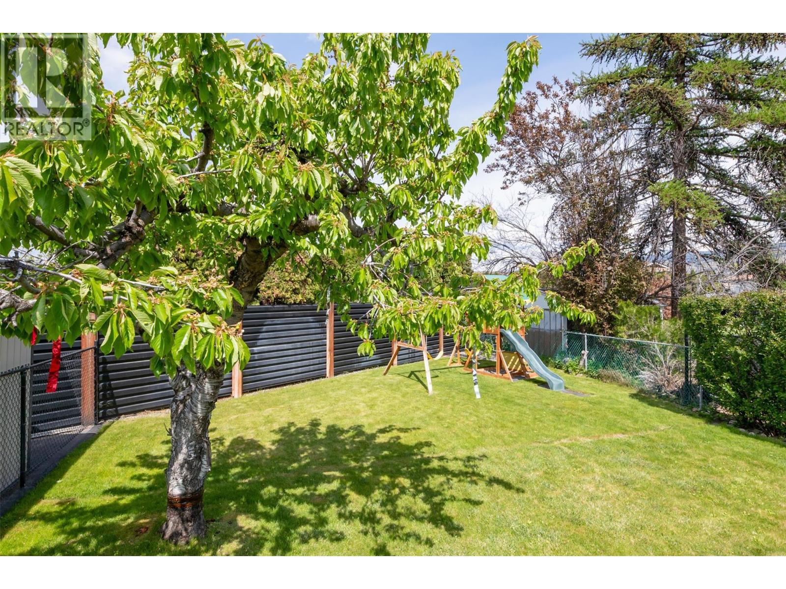 210 Pisces Road, Kelowna, British Columbia  V1X 1E9 - Photo 26 - 10384049