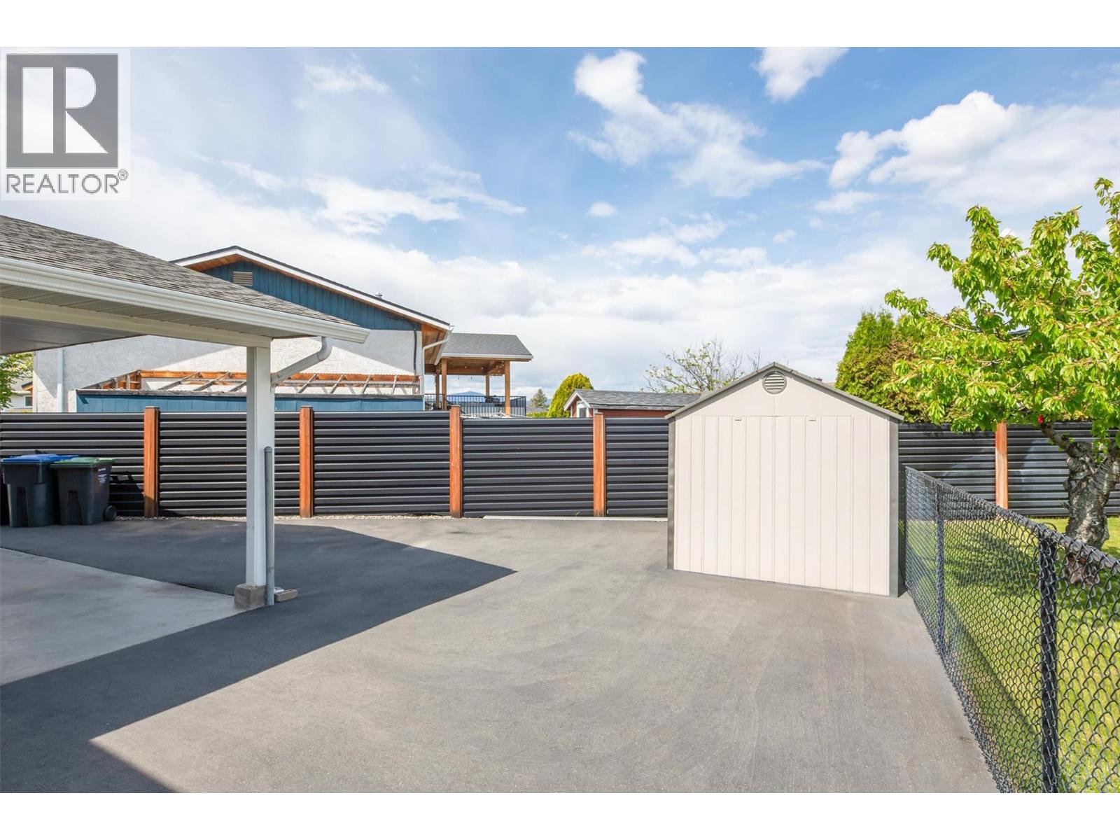 210 Pisces Road, Kelowna, British Columbia  V1X 1E9 - Photo 51 - 10384049