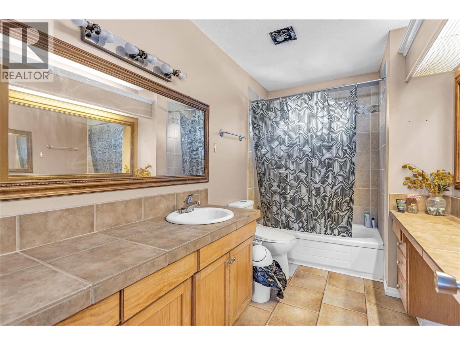 1525 Friesen Road, Kelowna, British Columbia  V1X 4X7 - Photo 22 - 10383970