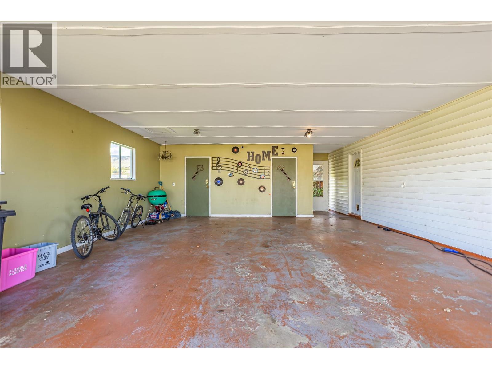 1525 Friesen Road, Kelowna, British Columbia  V1X 4X7 - Photo 29 - 10383970