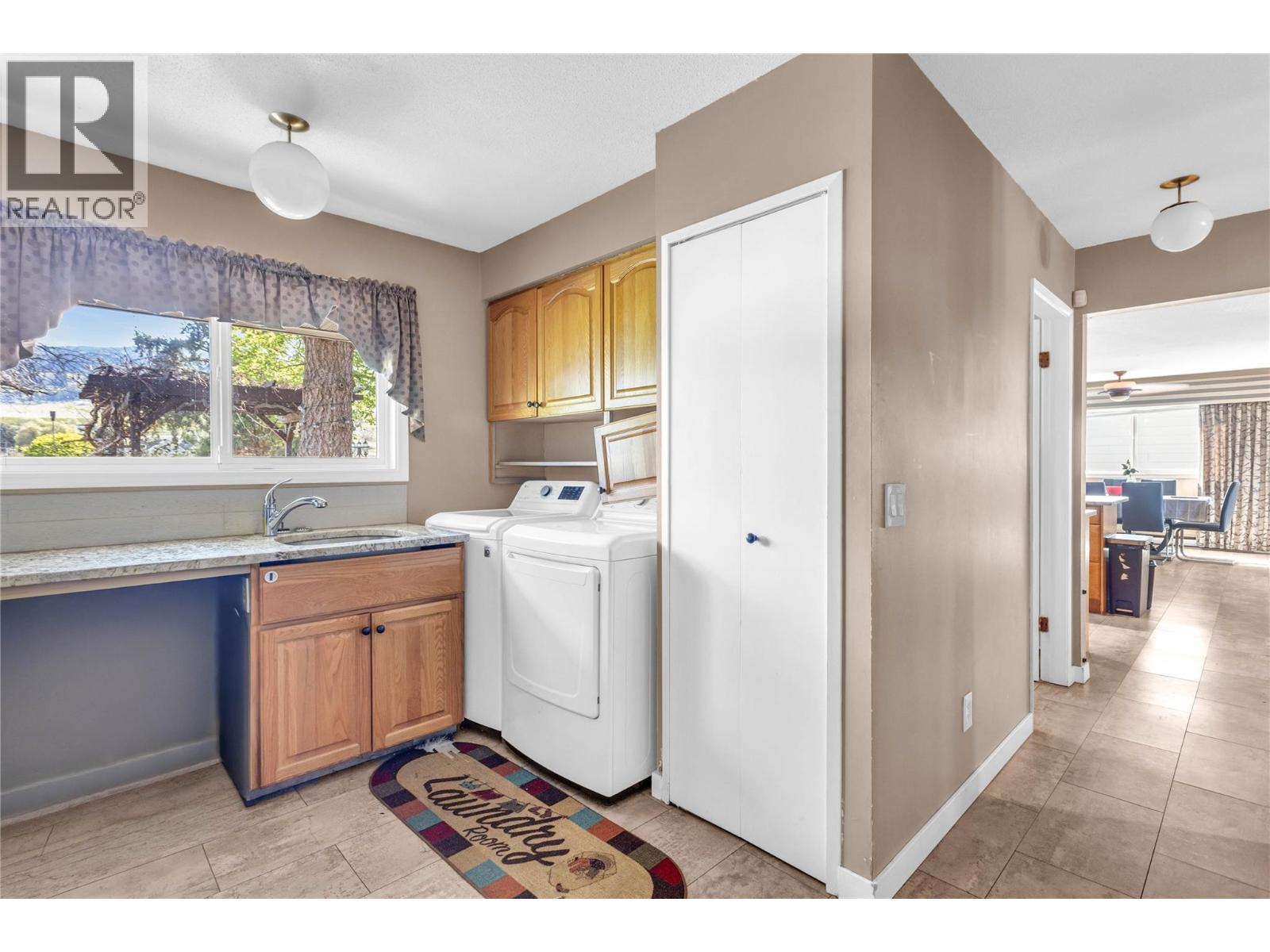 1525 Friesen Road, Kelowna, British Columbia  V1X 4X7 - Photo 52 - 10383970