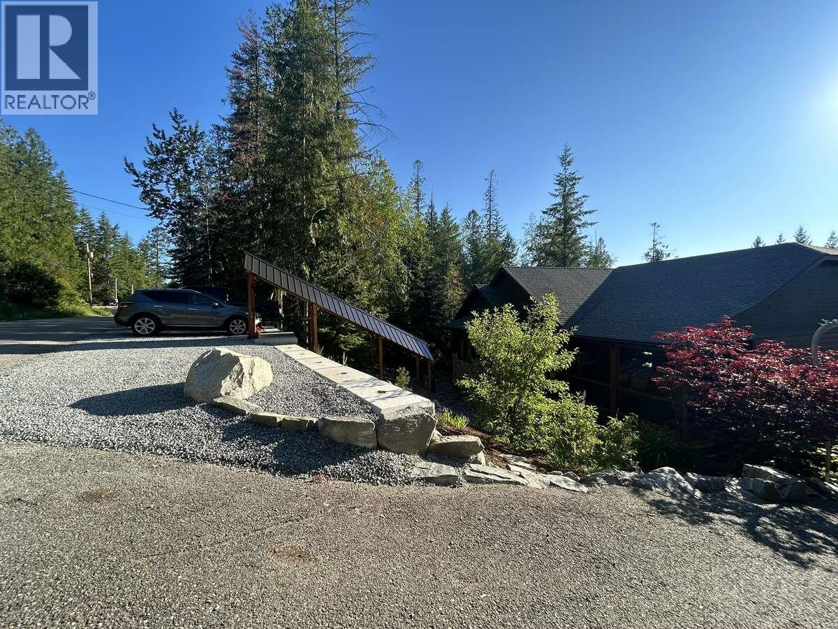 82 Walker Road, Enderby, British Columbia  V0E 1V5 - Photo 7 - 10385661