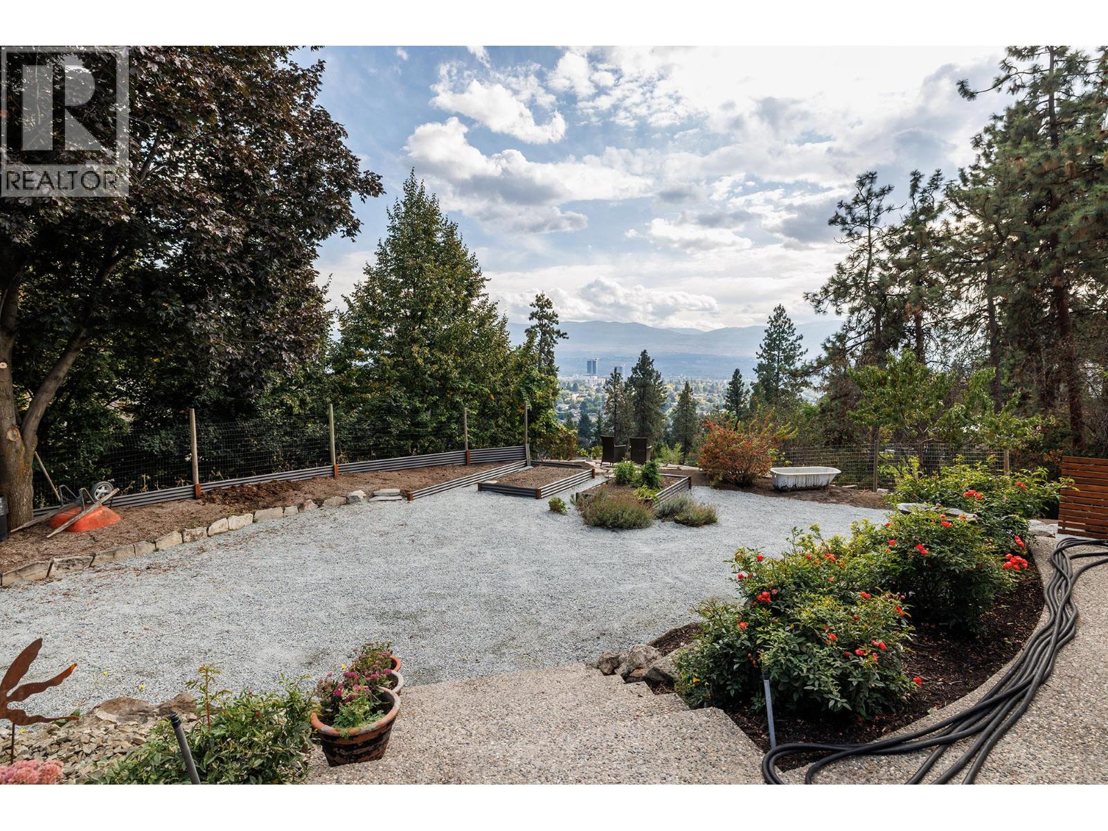 841 Churchill Court, Kelowna, British Columbia  V1Y 8J4 - Photo 15 - 10385557