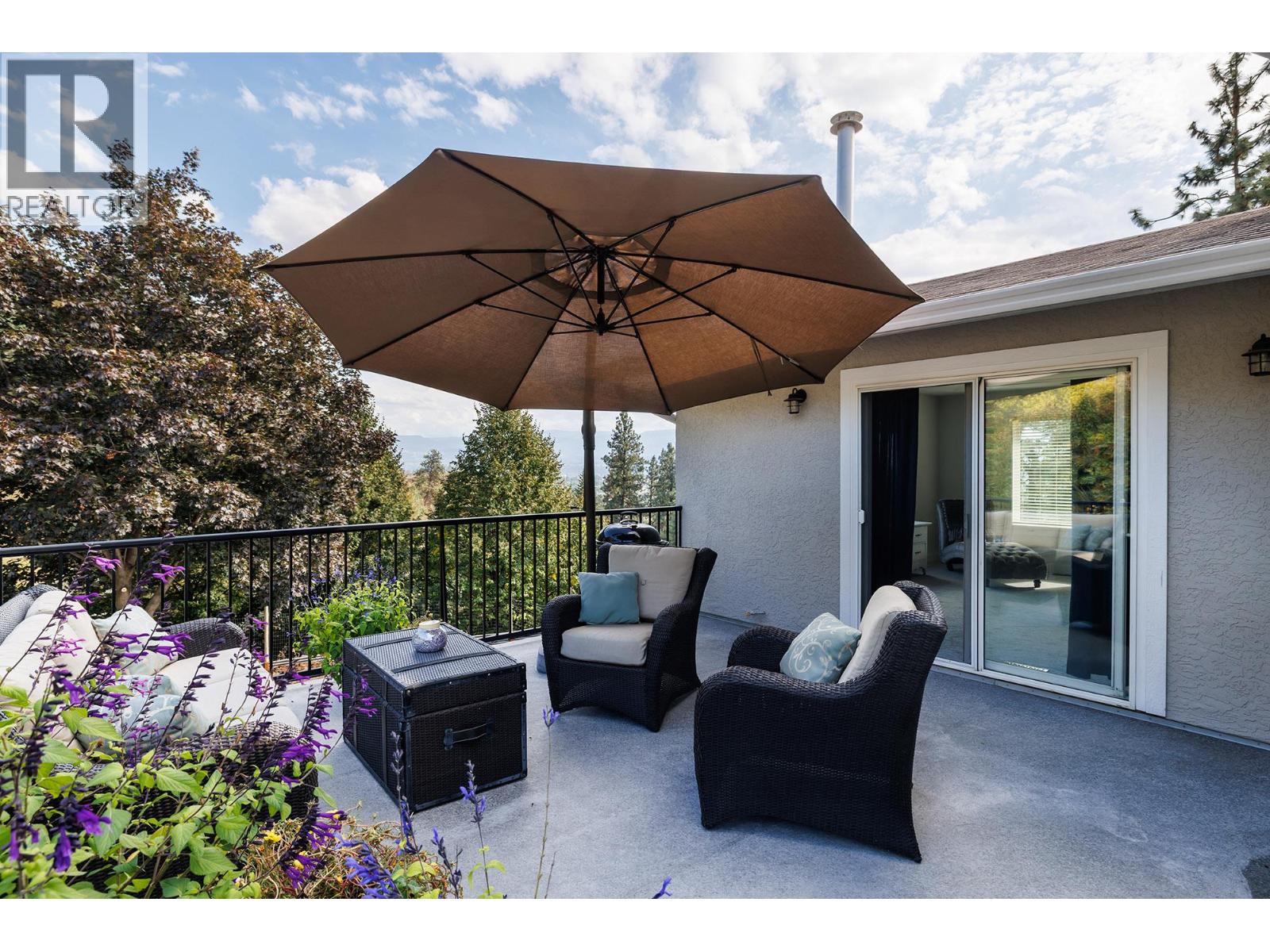 841 Churchill Court, Kelowna, British Columbia  V1Y 8J4 - Photo 8 - 10385557
