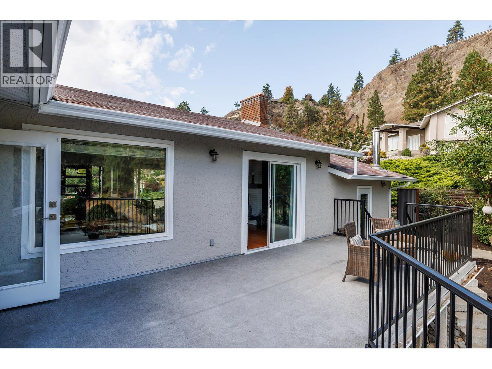 841 Churchill Court, Kelowna, British Columbia  V1Y 8J4 - Photo 9 - 10385557