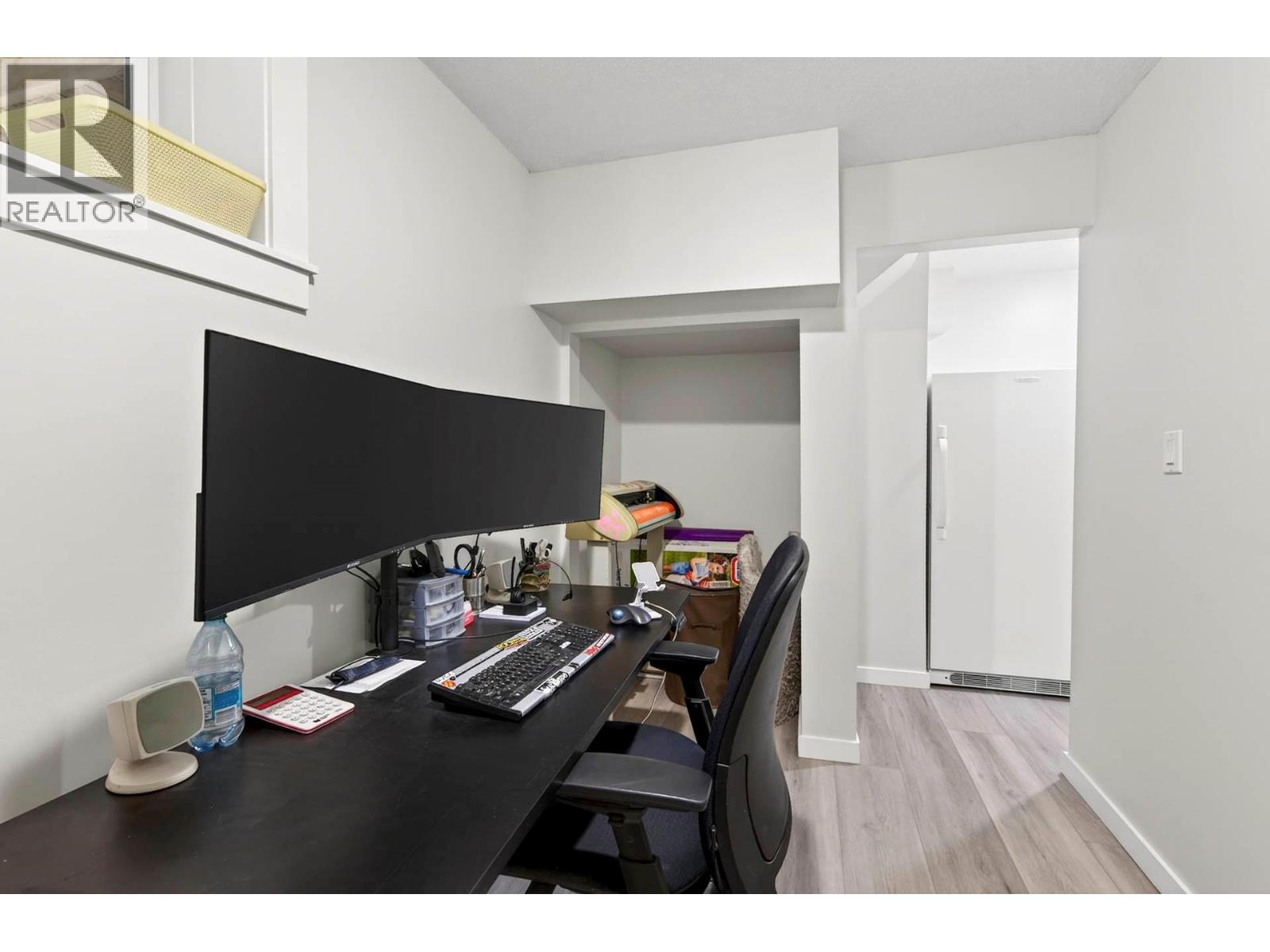 5890 Todd Road, Kamloops, British Columbia  V2C 5V6 - Photo 13 - 10385238