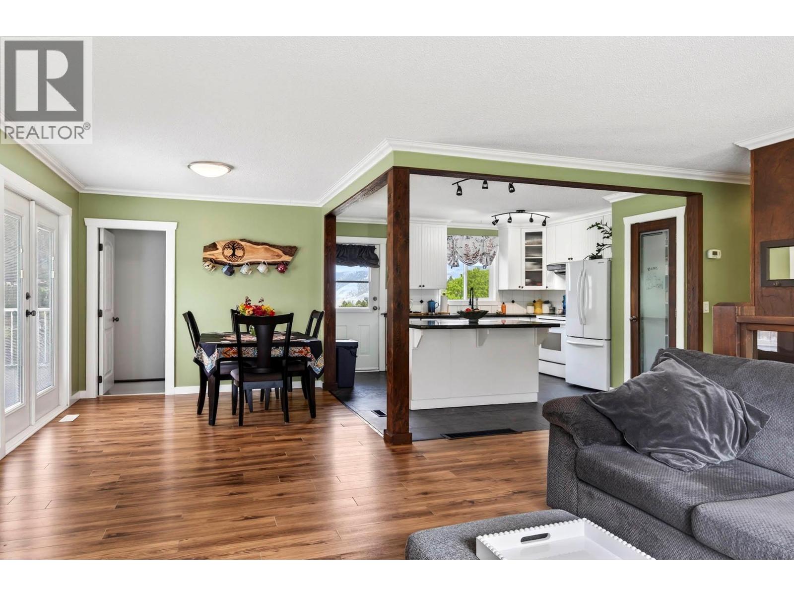 5890 Todd Road, Kamloops, British Columbia  V2C 5V6 - Photo 25 - 10385238