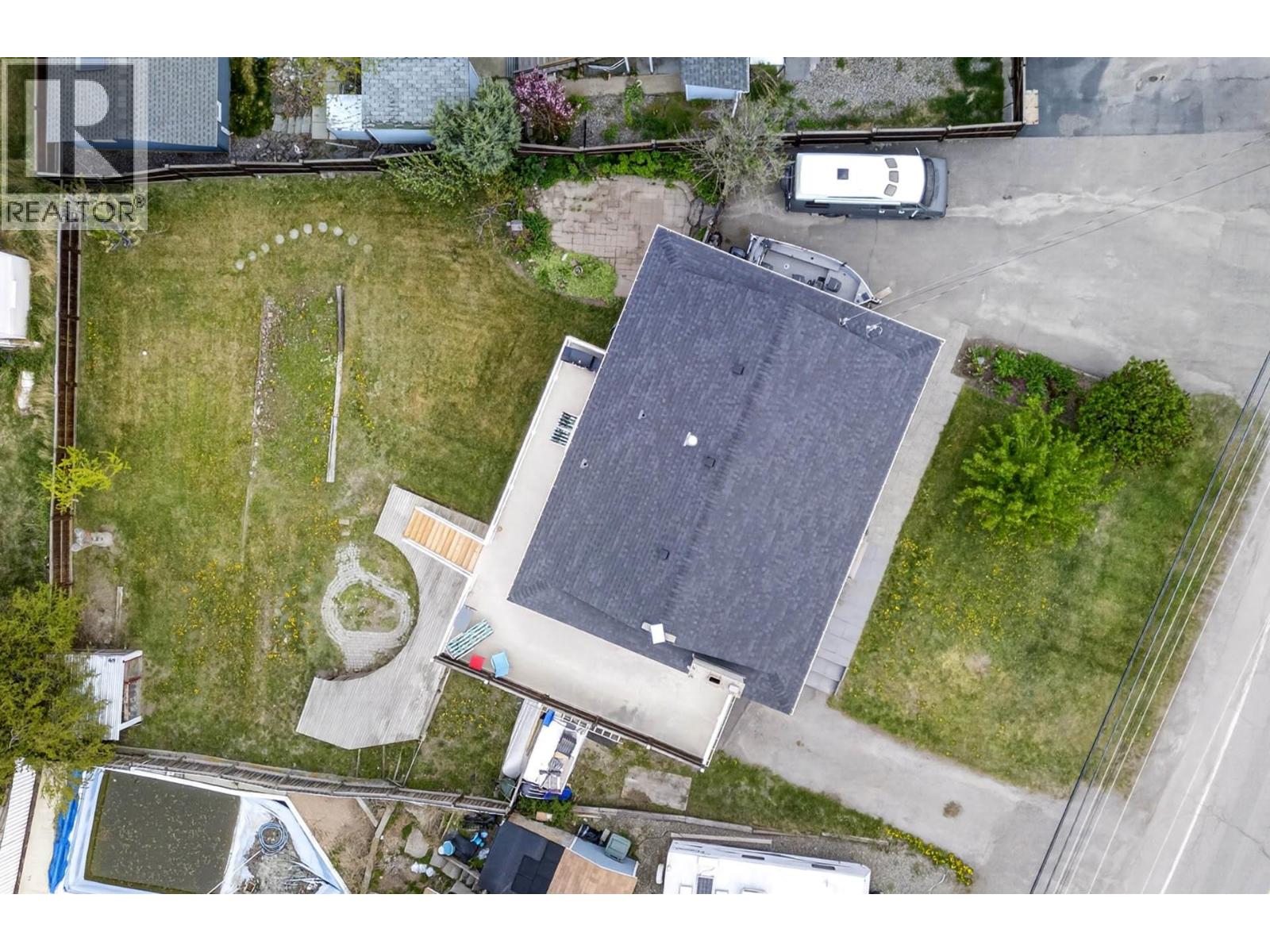 5890 Todd Road, Kamloops, British Columbia  V2C 5V6 - Photo 29 - 10385238