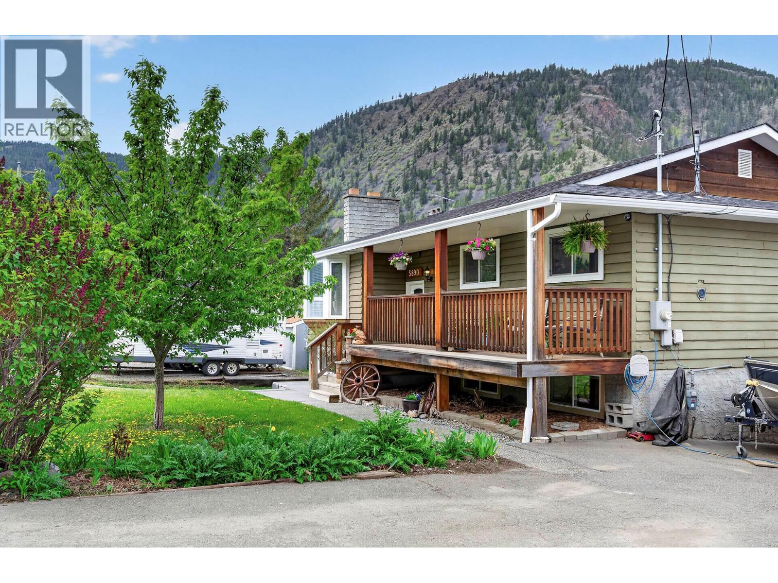 5890 Todd Road, Kamloops, British Columbia  V2C 5V6 - Photo 36 - 10385238
