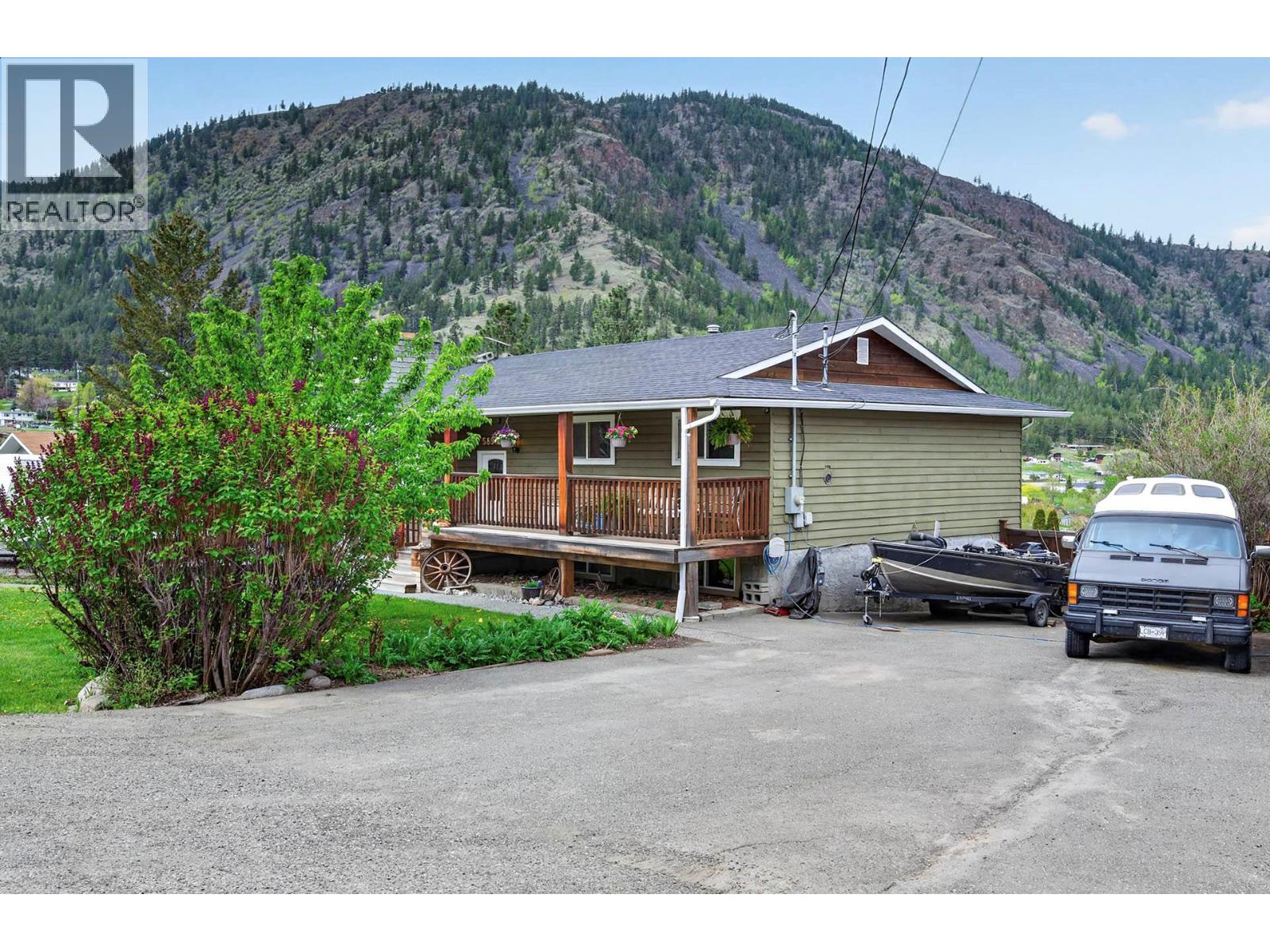 5890 Todd Road, Kamloops, British Columbia  V2C 5V6 - Photo 37 - 10385238