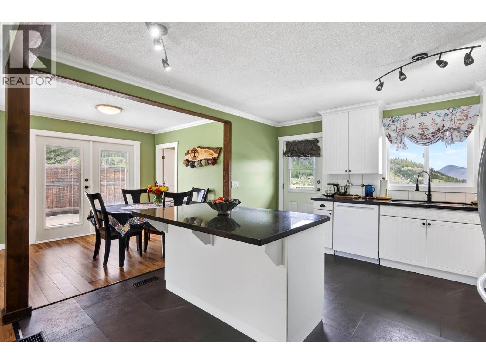 5890 Todd Road, Kamloops, British Columbia  V2C 5V6 - Photo 68 - 10385238