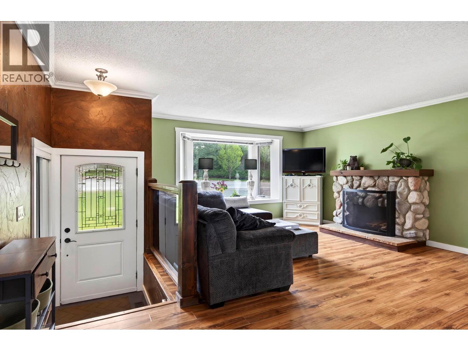 5890 Todd Road, Kamloops, British Columbia  V2C 5V6 - Photo 71 - 10385238