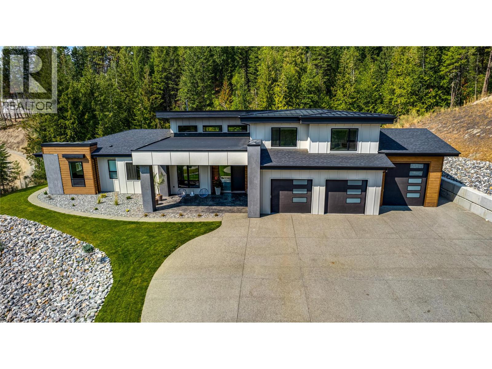 7859 Boulter Road, Vernon, British Columbia  V1B 3N2 - Photo 2 - 10385273