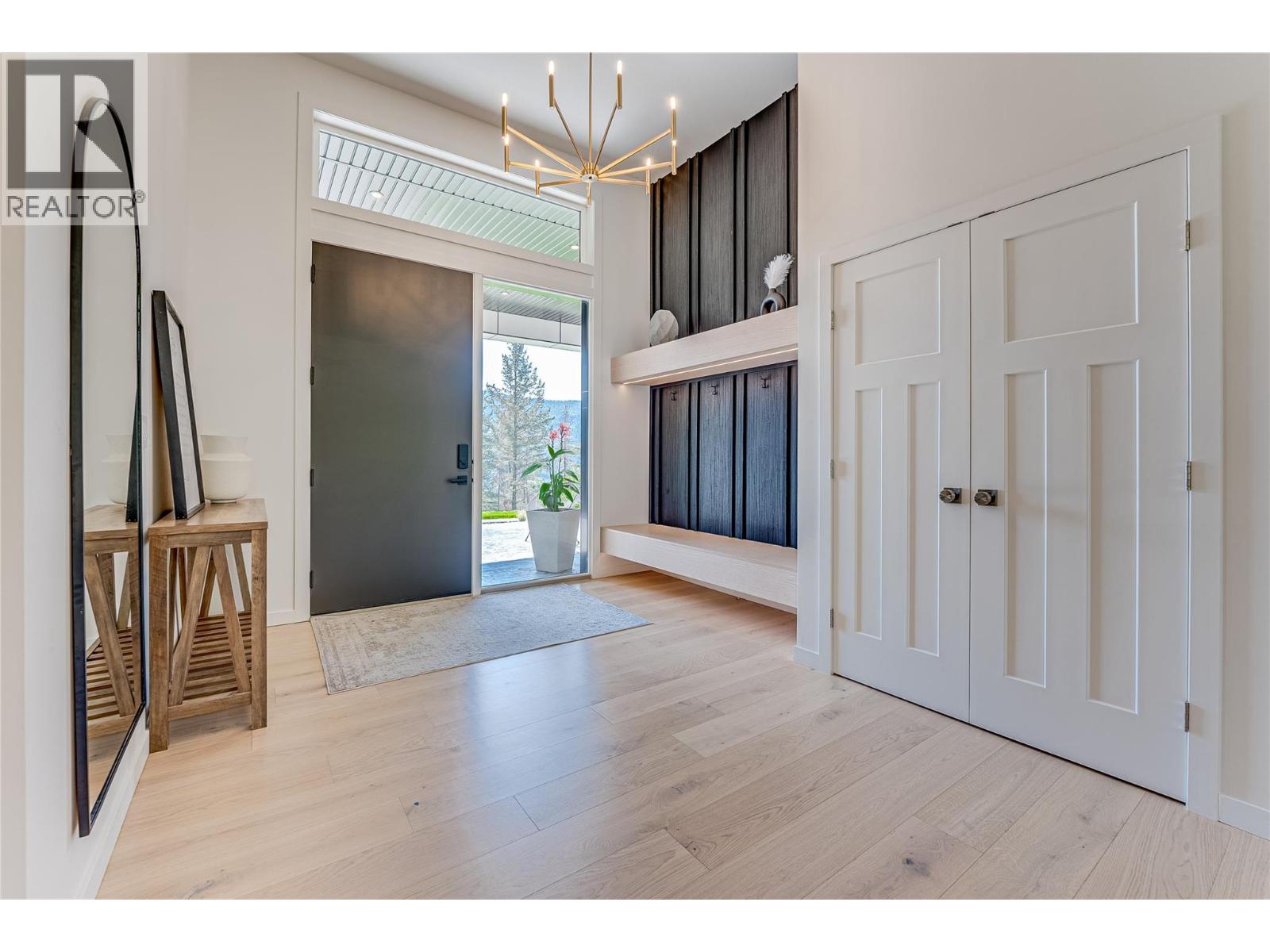 7859 Boulter Road, Vernon, British Columbia  V1B 3N2 - Photo 4 - 10385273